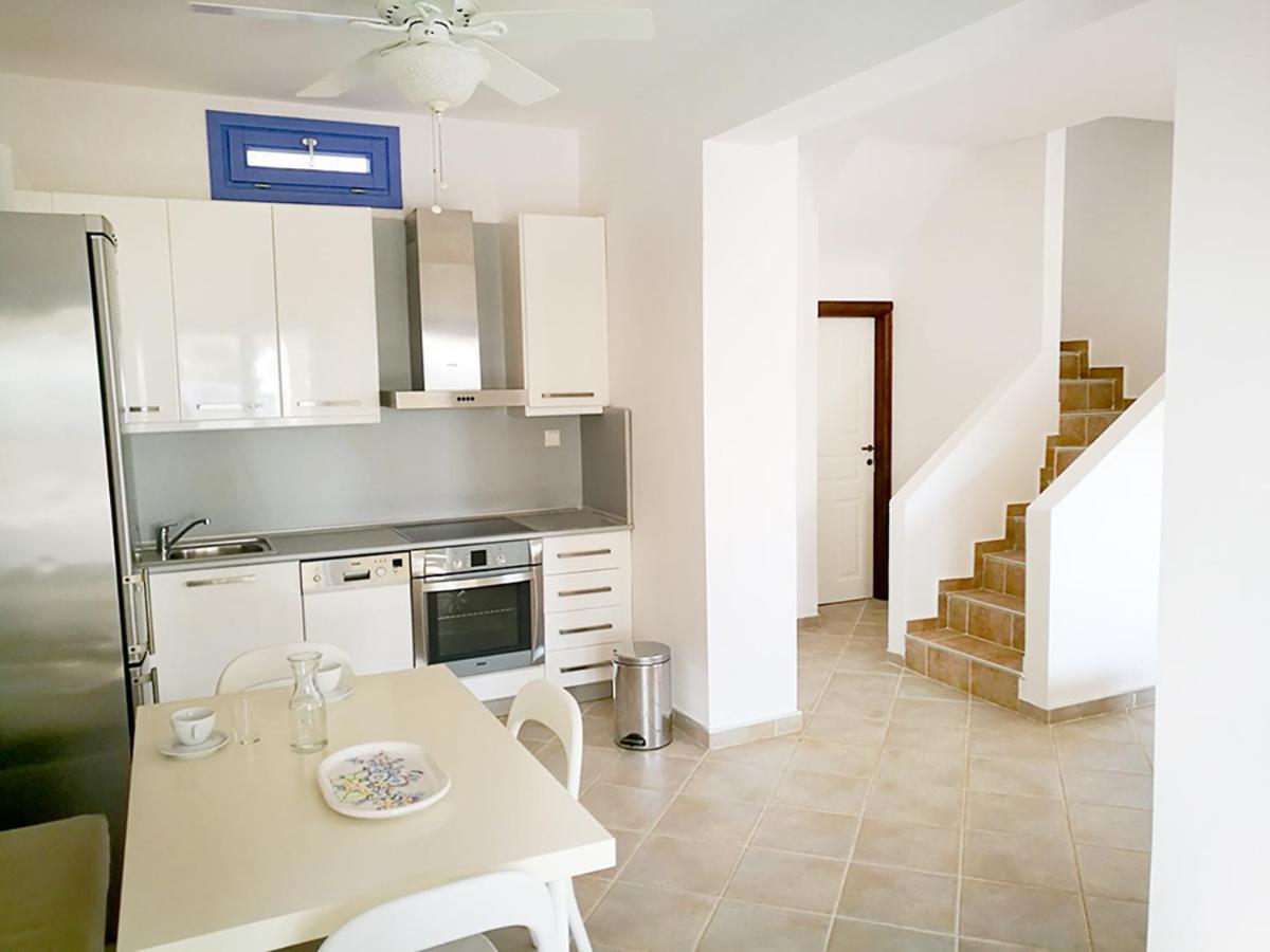 Olive Bay Hilltop Apartments Ammouliani Exterior photo